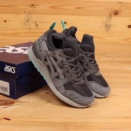 SEPATU SNEAKERS PRIA ASICS GEL LYTE MT MID GREY / MINT