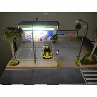 1/64 Family mart hand painted