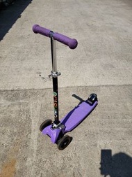 發光轆滑板車Scooter