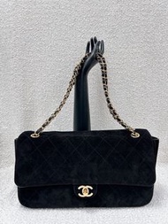 Chanel 黑色麂皮鏈條包 32