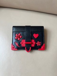 PRADA 銀包