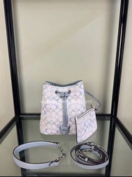 🎀Brand New Free Shipping💙Coach Town Bucket CEL14 CDY21 CBH07 CDA92 CEA23 水桶包 斜孭袋 PVC配皮革｜Color 粉藍+灰色｜