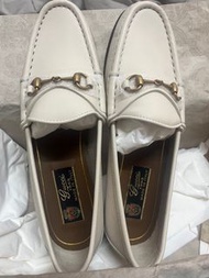 Gucci 女裝白色皮鞋 全新