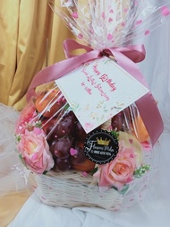 P01 parcel buah segar medan hadiah buket buah ulang tahun anniversary