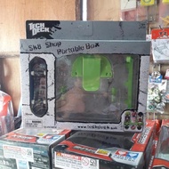 Tech deck, teck deck, fingerboard, hand skateboard