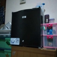 KULKAS MINI KULKAS PORTABLE KULKAS KECIL KOTAK KULKAS MURAH LEMARI ES KECIL