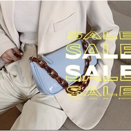 VINTAGE BAGUETTE SHOULDER BAG