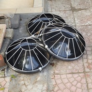 Anti-spill feeder for poultry, chickens, ducks, geese and geese