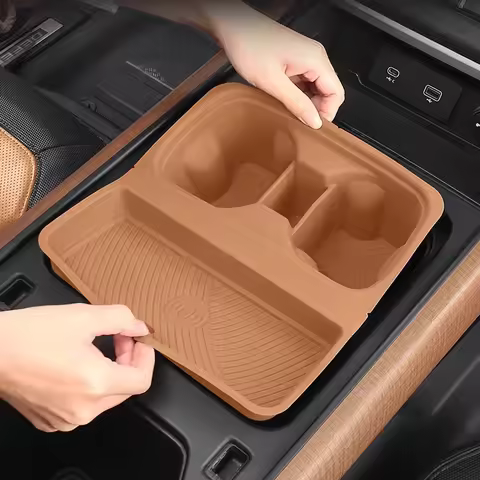 For Land Rover Defender 110/90 modified central control wireless water cup holder silicone non-slip 