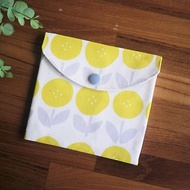 收納包/口罩收納包/小物包/棉棉包=收納小物、衛生用品、口罩=糖果花=黃(共2色)=日本布料