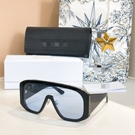 4MNO Sunglasses One Piece Toad Shape Men Women Sunglasses M2N