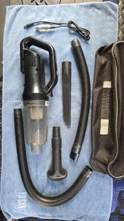 手提式車用吸塵器
