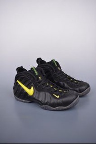 Nike Air Foamposite PRO VOLTAGE