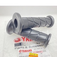 YAMAHA RXZ (4UL) HANDLE GRIP LH & RH (1SET)