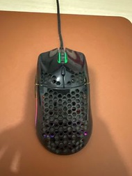 Glorious model o