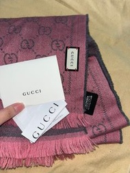 Gucci 頸巾