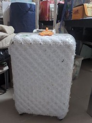 二手白色行李箱 拖拉喼 4輪 26 吋