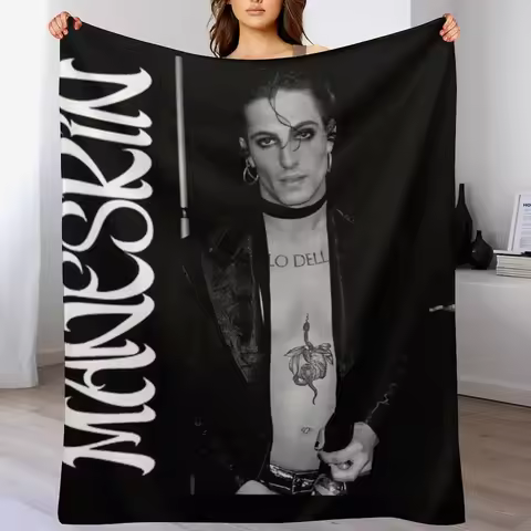 Damiano David Maneskin Throw Blanket Moving Extra Large Throw Bed covers Warm Blankets