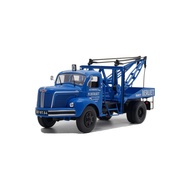 Ixo 1: 43 Berliet GLM Berliet GLM Berliet Truck with Car Cock Male Hanging Alloy Car Model Toy Car