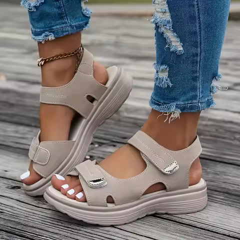 2025 New Summer Sandals Travel Women Shoes New Sandal Sole Durable Sandal Ladies Outdoor Beach Slipp