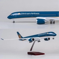 47cmA350 Vietnam Airlines A350 Airbus A350 Vietnam Aircraft Model A350 Original Model with Landing F