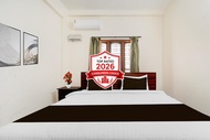 Hotel O Pathanamthitta Near Mahatma Gandhi Statue