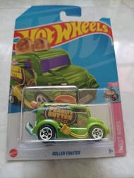 Hot wheels ROLLER TOASTER hijau