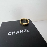 Chanel Coco Crush 戒指 金色 窄版