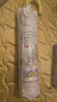 角落生物雨傘