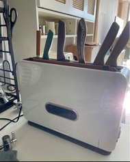 紫外線消毒機/砧板刀架