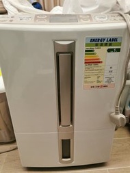 抽濕機 Dehumidifier