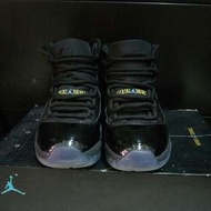 AIR JORDAN 11 RETRO