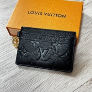 Louis Vuitton 卡片夾、名片夾 黑色壓紋Logo