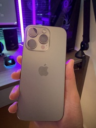 iPhone 16 Pro 原色 256gb 有apple care+ 可換新機