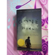Gone Girl by Gillian Flynn