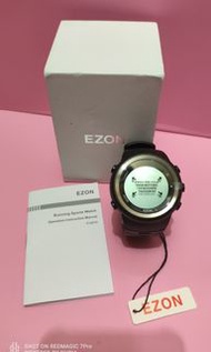 (蝕本出售)全新貨品、EZON T023 男士戶外跑步運動手錶數字休閒計步器手錶鬧鐘秒錶 50M 防水手錶、實物圖片(只此一隻)