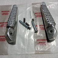 Foot step rear footrest honda cb150R cbr150r supra 150 GTR sonic 150R