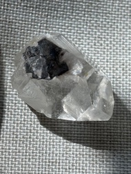 板鈦 鈦晶 黑銀鈦 髮晶 天然水晶 冰透 擺設 水晶原礦 原石