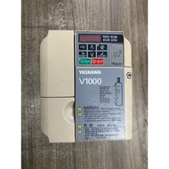 YASKAWA V1000 CIMR-VT4A0005BAA inverter, 380VAC power source, 2.2kW capacity, disassemble
