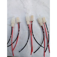 A PAIR OF SMALL 2 PIN SOCKETS 1 SET