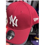 New Era Cap 39Thirty New York Yankees Seasonal Cardinal Small-Medium (New Without TAG)