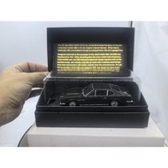 [Ready Stock 1] CORGI Paparazzi 007 Limited Edition Aston Martin DBS Alloy Car Model, 1/36 Scale, Li