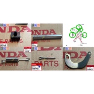 Genuine Double Stand Shaft For Honda Wave125-Wave100s(U-BOX) DREAM125 Wave125/Wave100(2005)/DREAM125