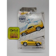 HOT WHEELS HOTWHEELS LARRY WOOD 69 FORD MUSTANG YELLOW