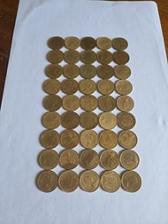 香港:前殖民地:(銅5毫硬幣):風水錢:(全部1977年):小皇冠:女皇頭:(可散買25個):共45個