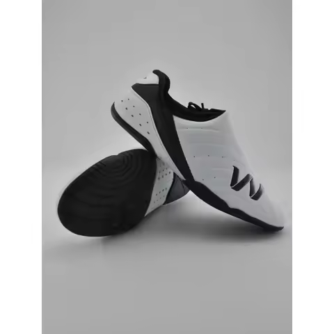 2026 Men Woman Martial Arts Shoe Top Quality Comfortable Taekwondo Shoe Best Unisex Competition Spor