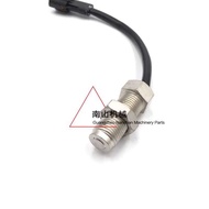 Kato HD700 800 820-3-5-7/1430R Speed Sensor Mitsubishi 6D34 Engine Excavator