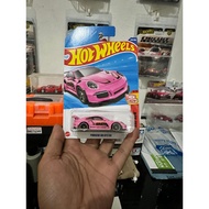 Hotwheels Porsche 911 GT3 RS