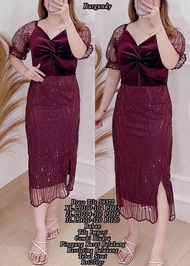 DRESS NATAL MEWAH DAN ELEGAN BAHAN BROKAT COMBINASI BLUDRU-DRESS TANGAN PENDEK EDISI TAHUN BARU 2024