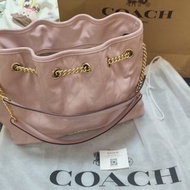 COACH 粉紅色皮革鏈條單肩包